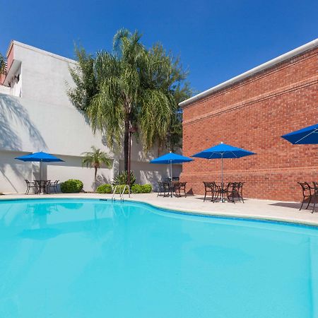 Wyndham Garden Monterrey Norte San Nicolas de los Garza Luaran gambar